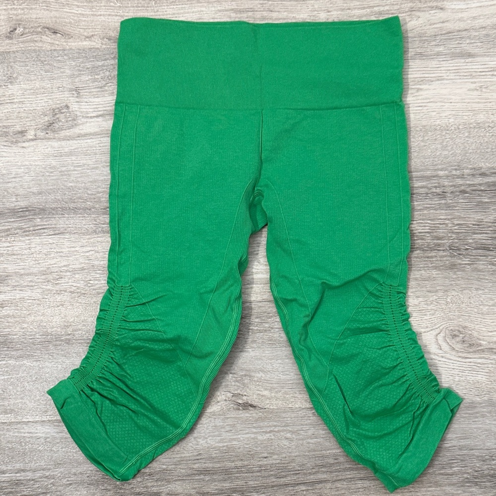 Lululemon crop leggings